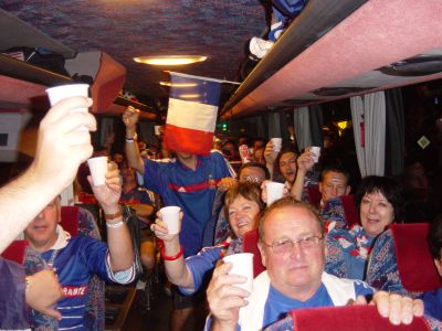 A la victoire verre de l amitie Bus SCF