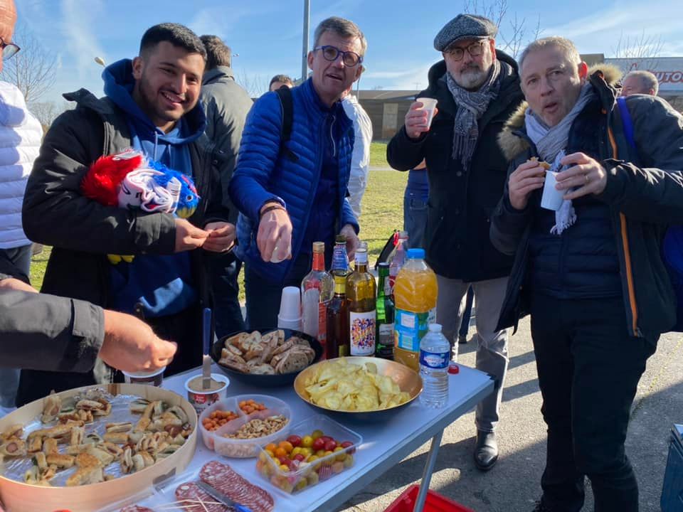 A votre santé. Bon apéro