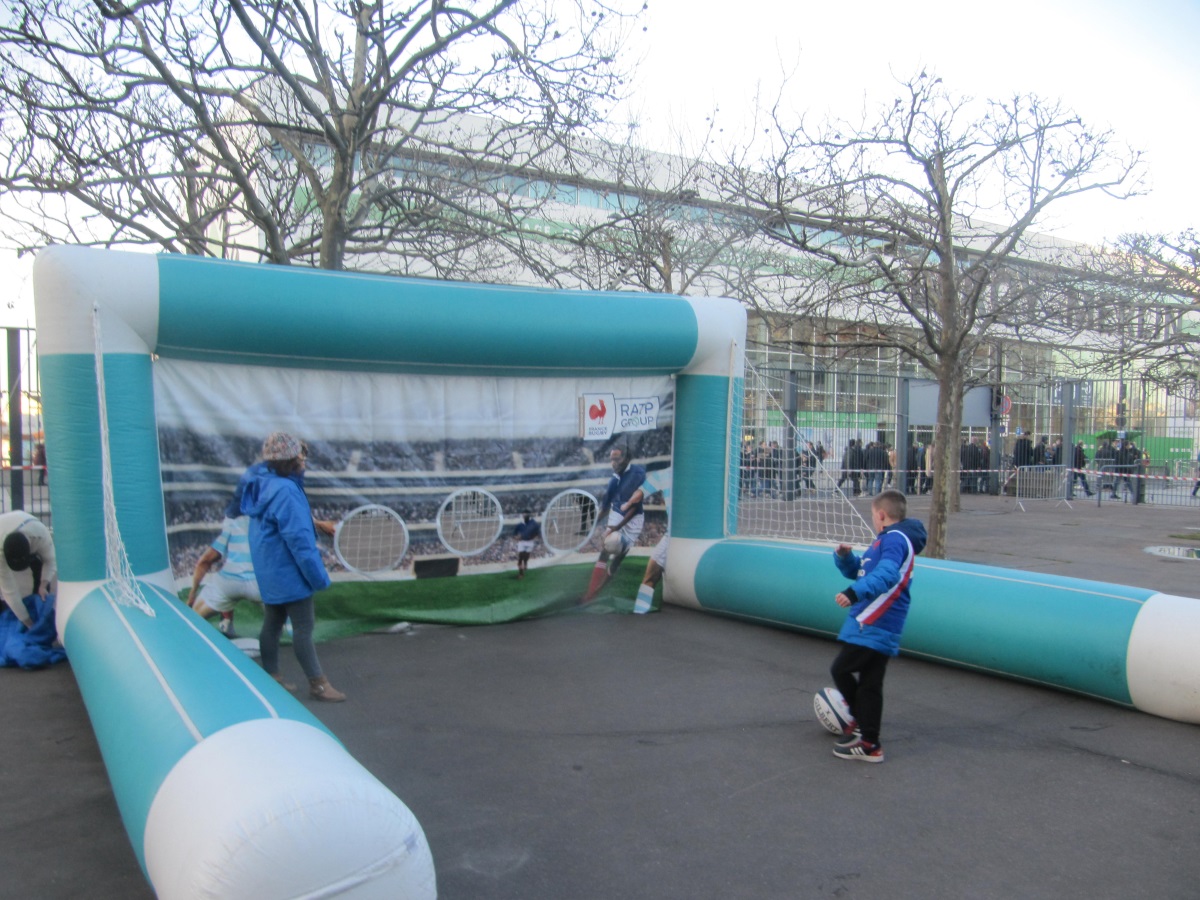 Animation Rugby autour du Stade