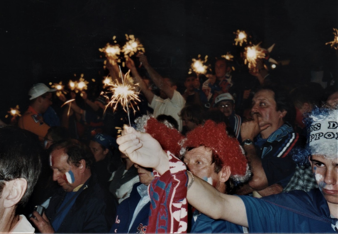 Cierges Magiques Belgique 18 mai 2002