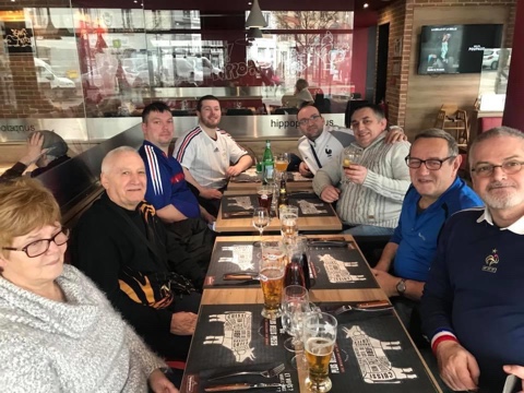 Collation d'avant match à l hippotamus