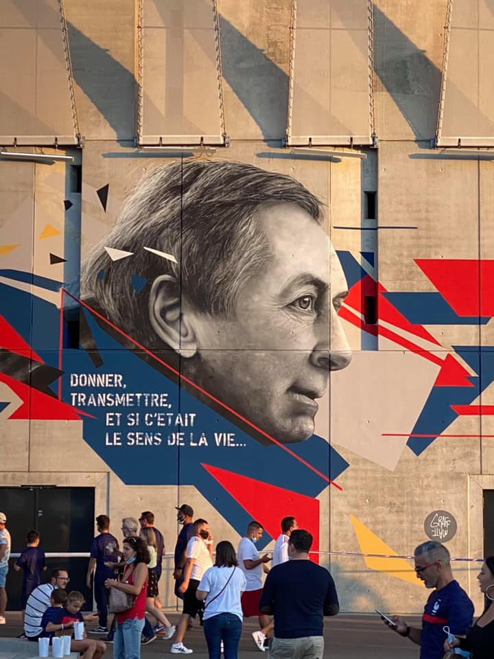 Fresque Gérard Houillé au Stade Groupama
