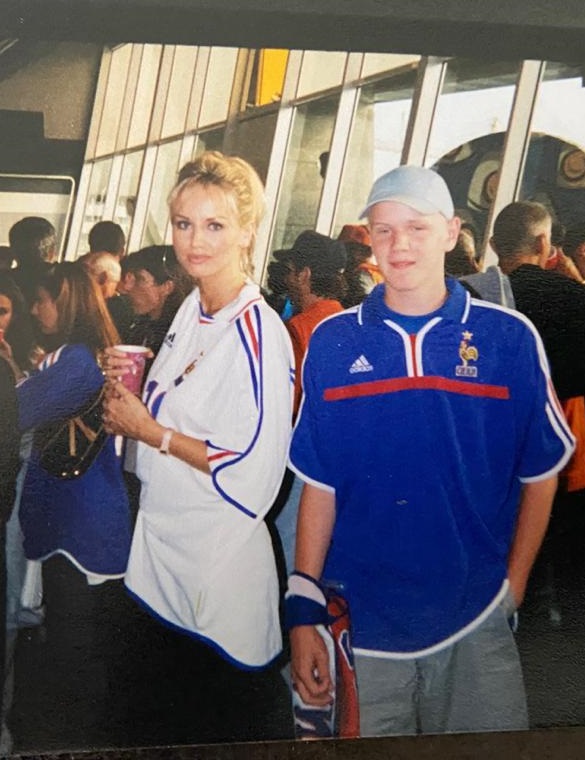 Herve Curutchet avec Adriana Karembeu