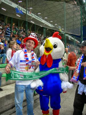 Photo mascotte à St Etienne 07-06-2006