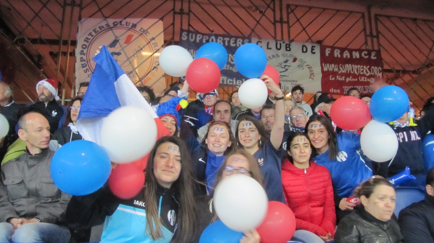 Tifo Ballons France Corée