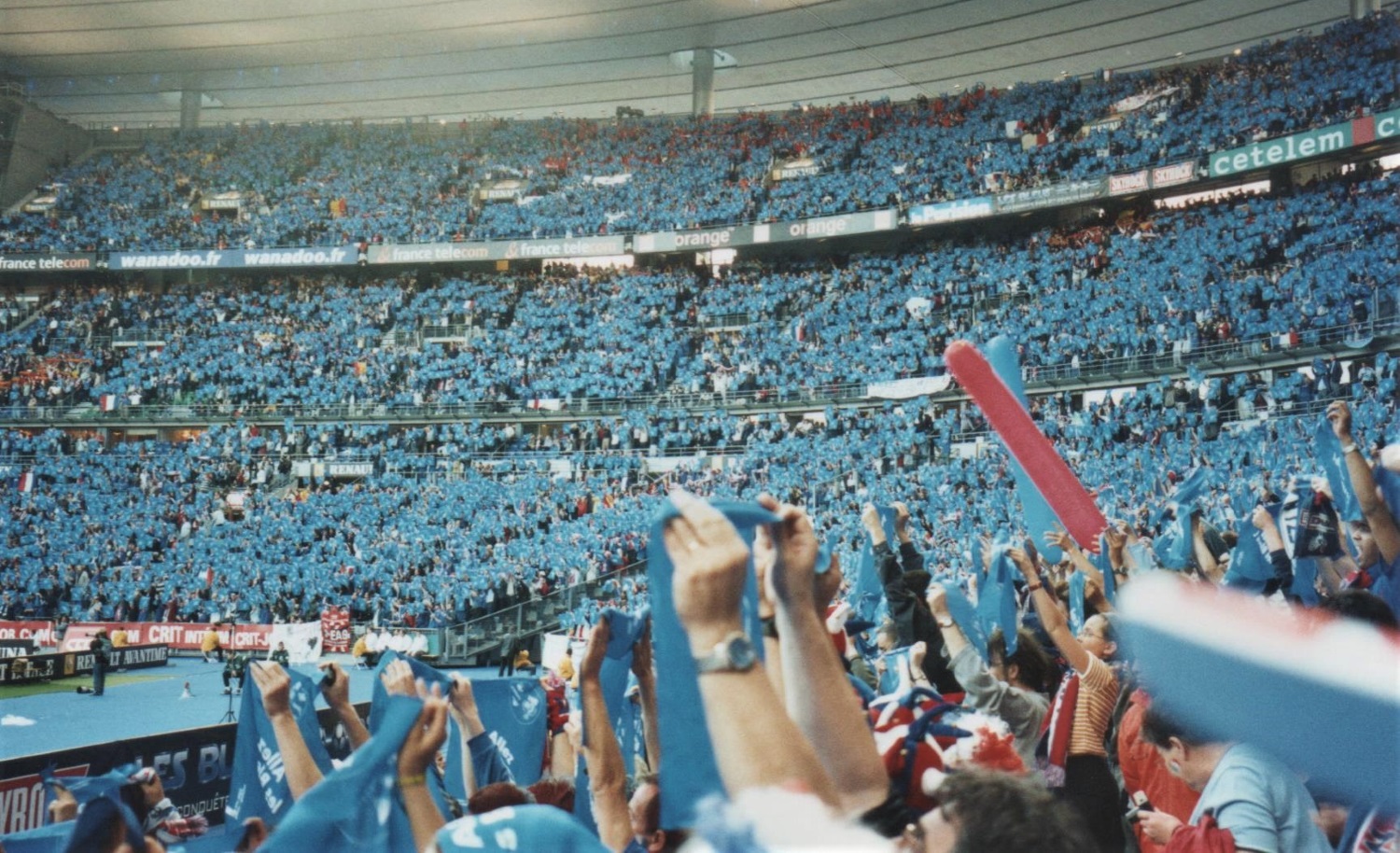 Tifo Bandana Bleu SDF 2002 Belgique