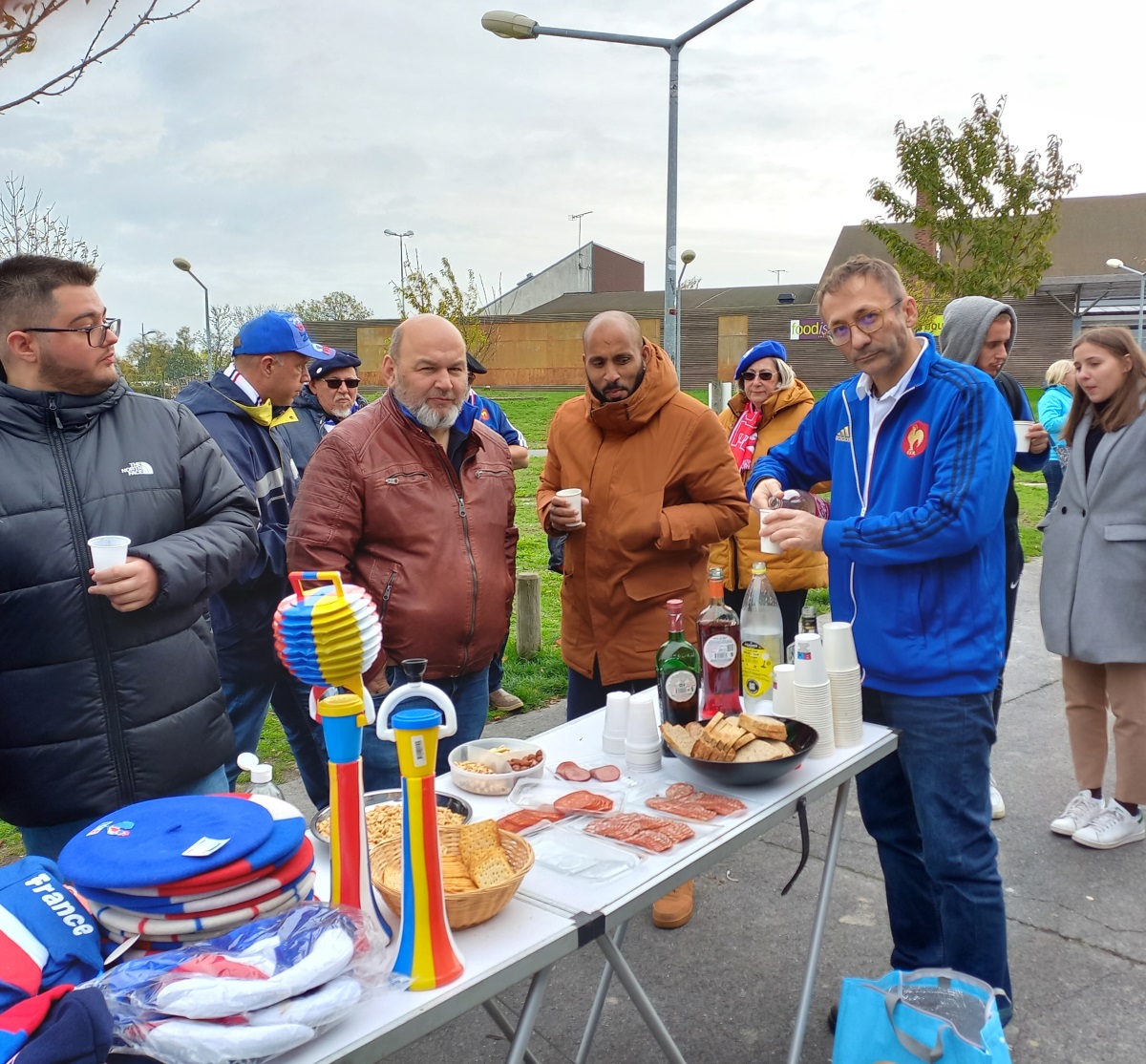Un petit verre avant d'arriver sur Paris