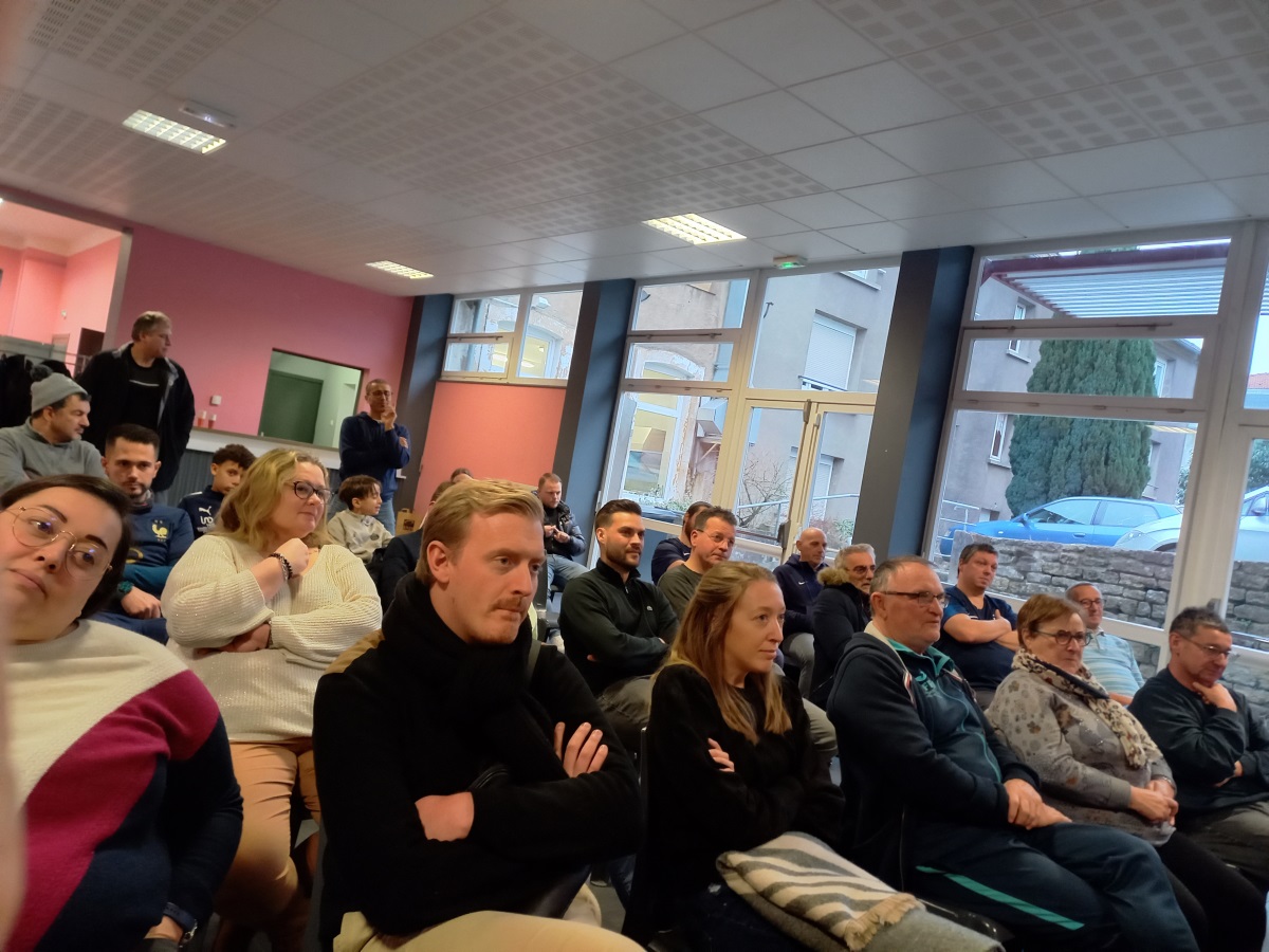 Un public SCF attentif Saulnes 2024